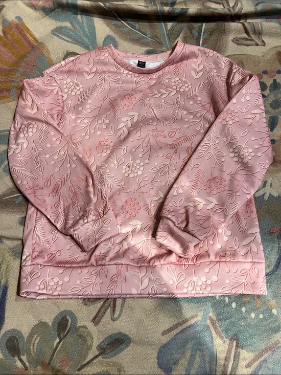 Emery Rose Sweaters - Pink Embossed Floral Crewneck Sweatshirt